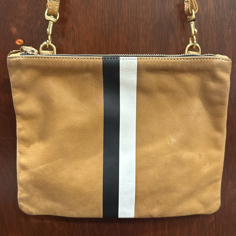 CLARE V
Bretelle Double Sac Crossbody Bag In Cuoio - Picture 2 of 5